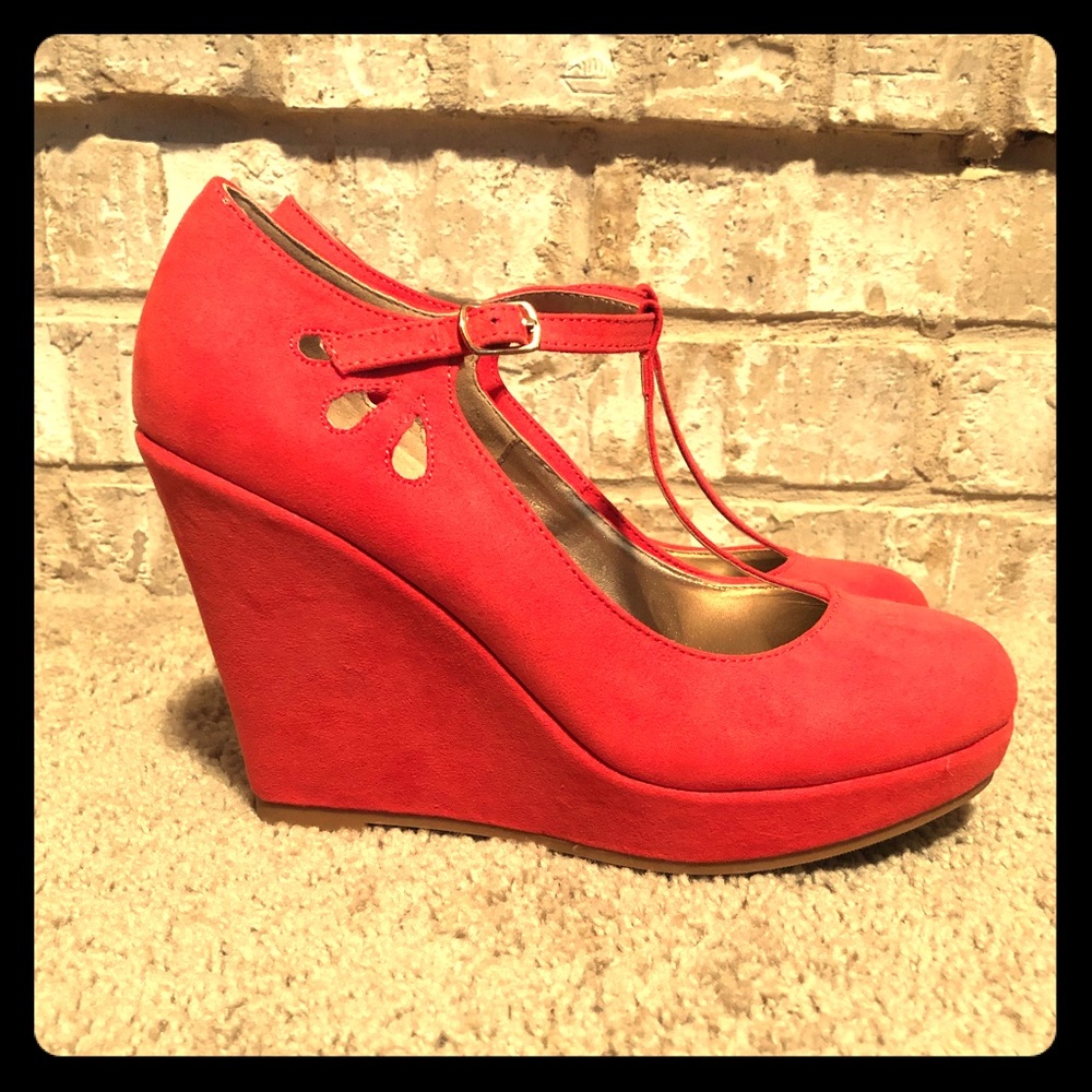 Vintage Inspired Wedges
